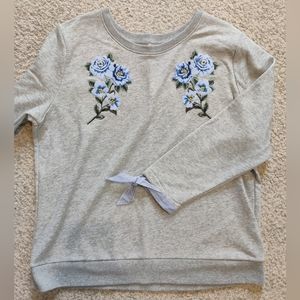 NWOT | Embroidered Sweatshirt